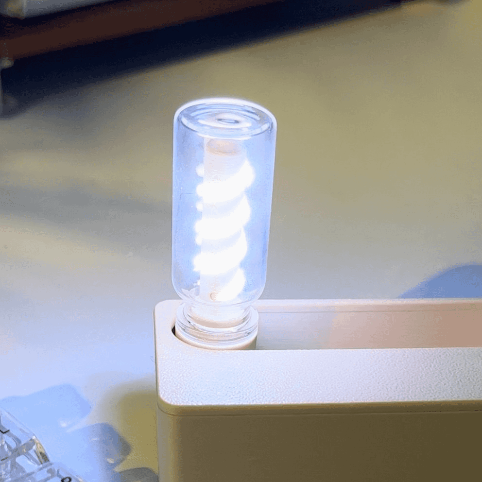 Decompression Mechanical Night Light