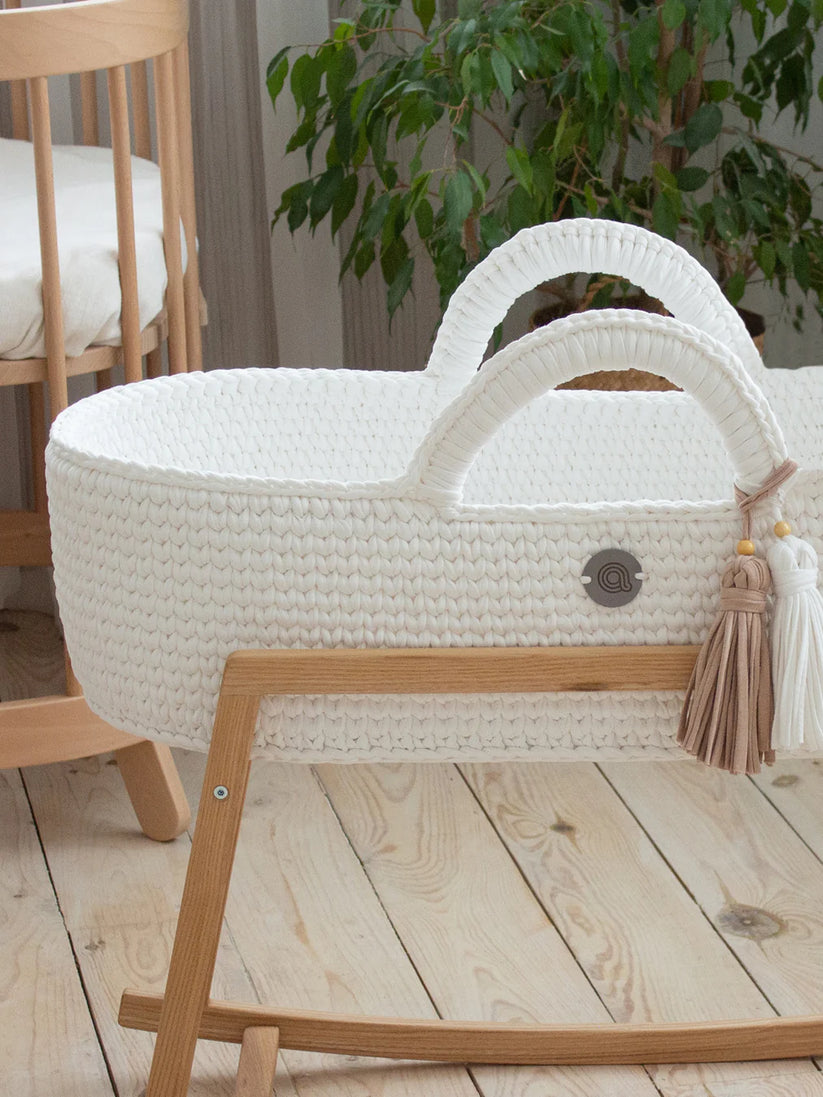 Cozy Baby Bassinet