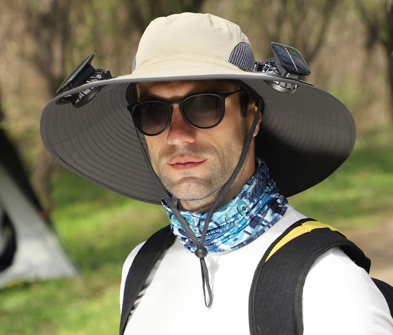 Outdoor Wide Brim Sun Hat With Solar Fan