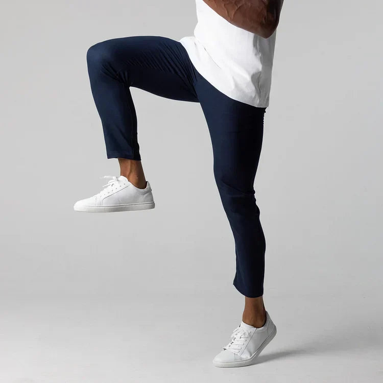 Èssenziale Performance Stretch Waist Chinos