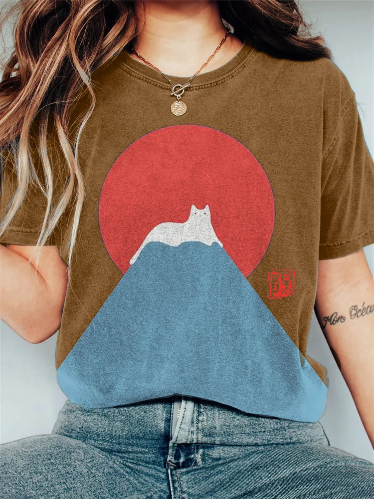 White Cat Snow on Mount Fuji Vintage T-Shirt