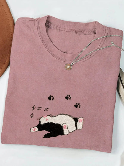 Sleeping Cat Embroidered Print T-Shirt