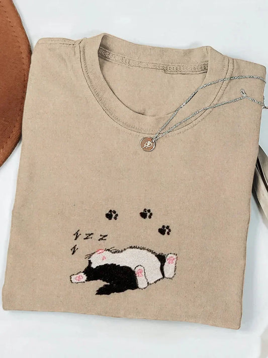 Sleeping Cat Embroidered Print T-Shirt