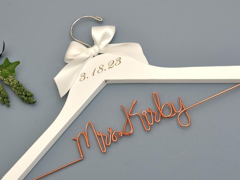 Personalized Wedding Hanger for Wedding Dress with Bride Name